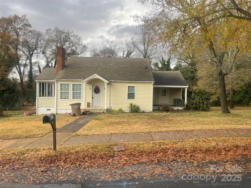 605 E Graham St, Shelby, NC, 28150-5415 | Card Image
