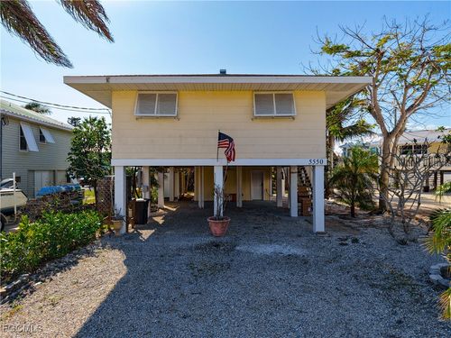 5550 Oak Ridge Ave, FORT MYERS BEACH, FL, 33931-4157 | Card Image