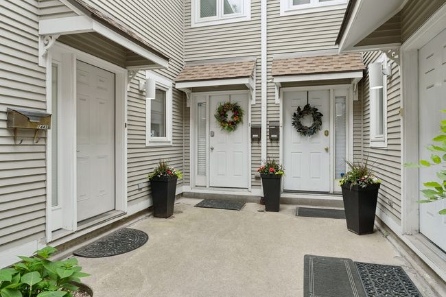 B - 1443 Wrightwood Ave, Condo with 2 bedrooms, 3 bathrooms and 1 parking in Chicago IL | Image 24