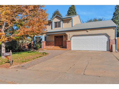 3136 S Cathay Cir, Aurora, CO, 80013-2325 | Card Image