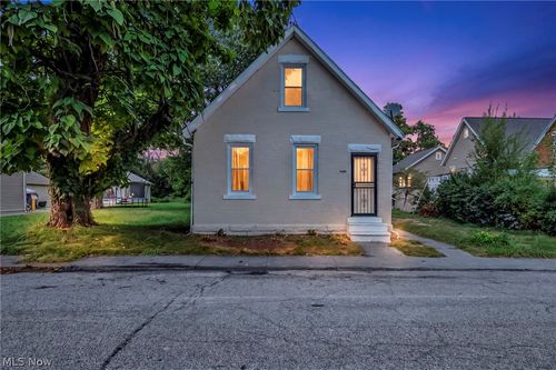 7041 Roy Ave, Cleveland, OH, 44104-4125 | Card Image