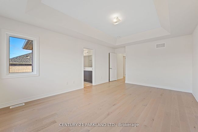 1352 Davis Loop, House other with 3 bedrooms, 3 bathrooms and 1 parking in Lefroy ON | Image 26