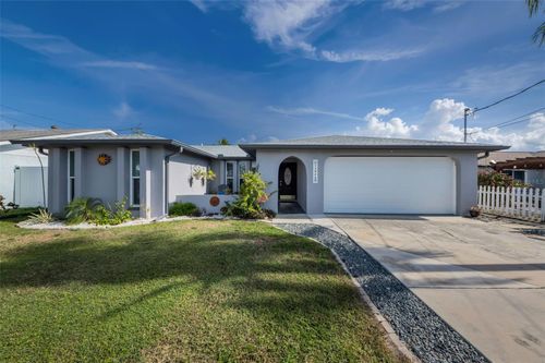 13926 Darlene Ave, HUDSON, FL, 34667-1314 | Card Image