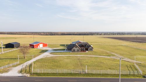 1720 E Fir Rd, Carthage, MO, 64836-7865 | Card Image