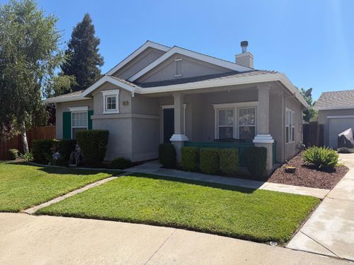 304 Peachcrest Court, Oakdale, CA, 95361 | Card Image