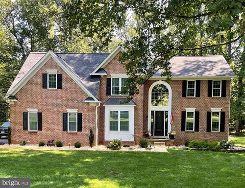 5214 Swain Dr, WARRENTON, VA, 20187-9134 | Card Image