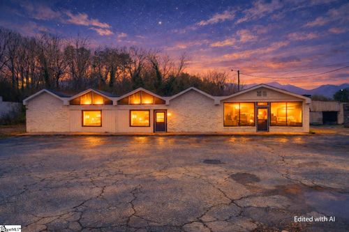 706 W Main St, spartanburg, SC, 29301-2033 | Card Image