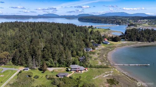 2000 Bayshore Road, Lopez Island, WA, 98261 | Card Image