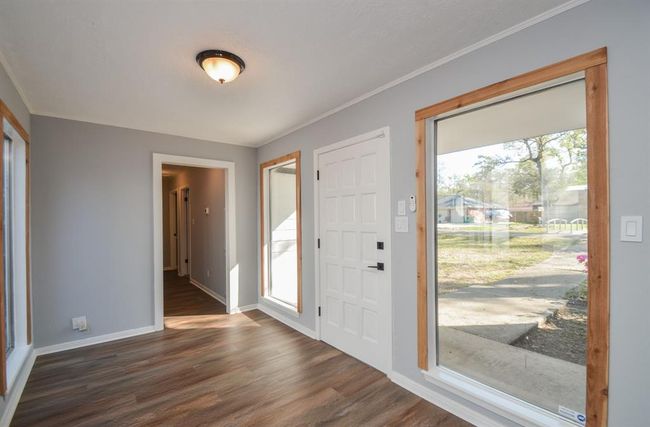 48 Artesia, Home with 3 bedrooms, 2 bathrooms and null parking in Conroe TX | Image 8