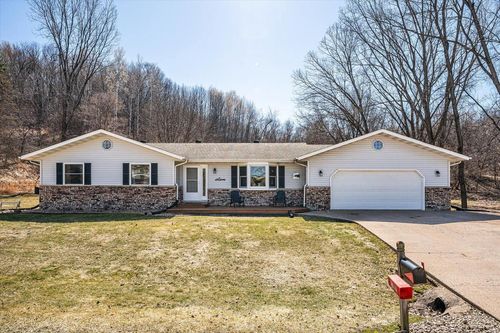 4106 Cardinal Lane, La Crosse, WI, 54601 | Card Image