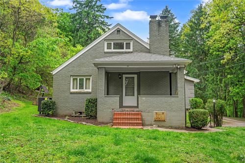 311 Redgate Rd, Sewickley, PA, 15143-2505 | Card Image
