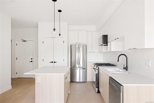 431-2629 Millstream Rd, Langford, BC, V9B3R8 | Card Image