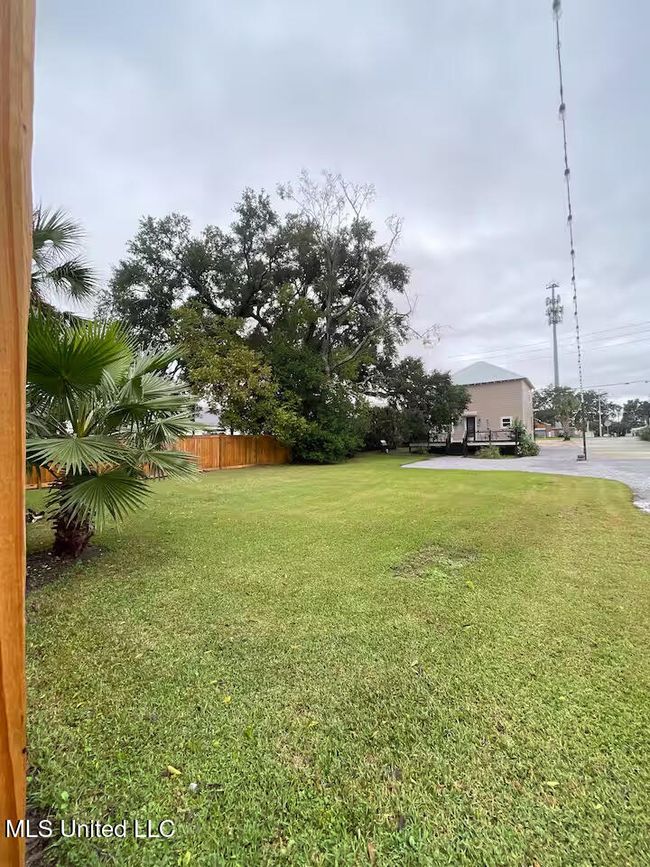 View of back portion of property | Image 31