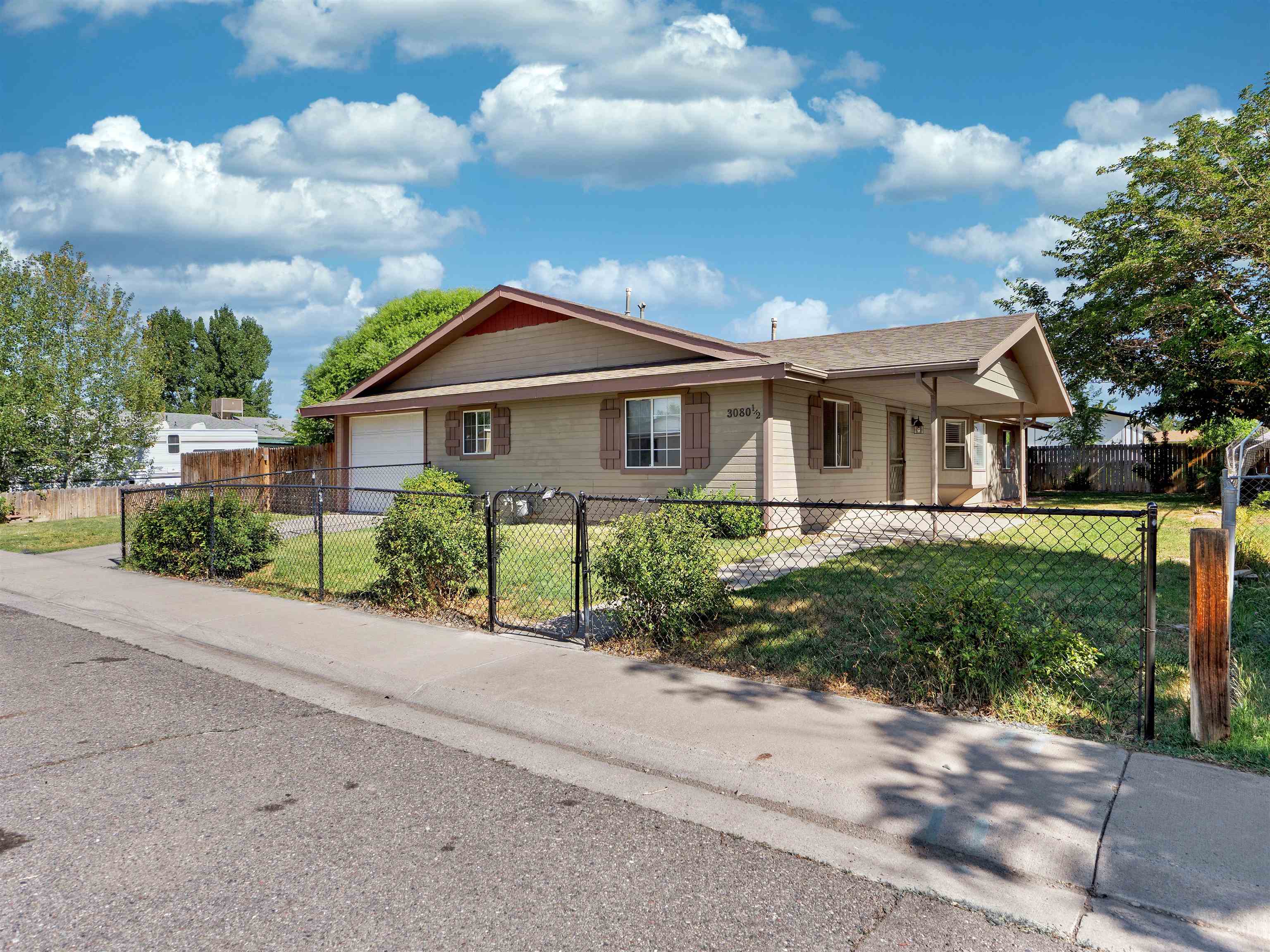 Sandpiper Ave, Grand Junction, CO 81504
