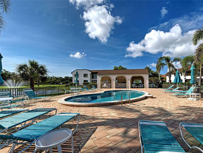 APT-235 - 800 Capri Isles Blvd, Condo with 2 bedrooms, 2 bathrooms and null parking in Venice FL | Image 6