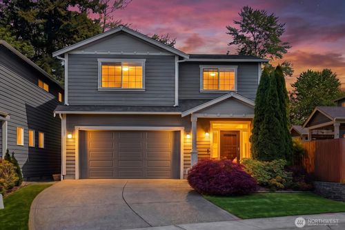 16233 76th Avenue Ct E, Puyallup, WA, 98375-7515 | Card Image