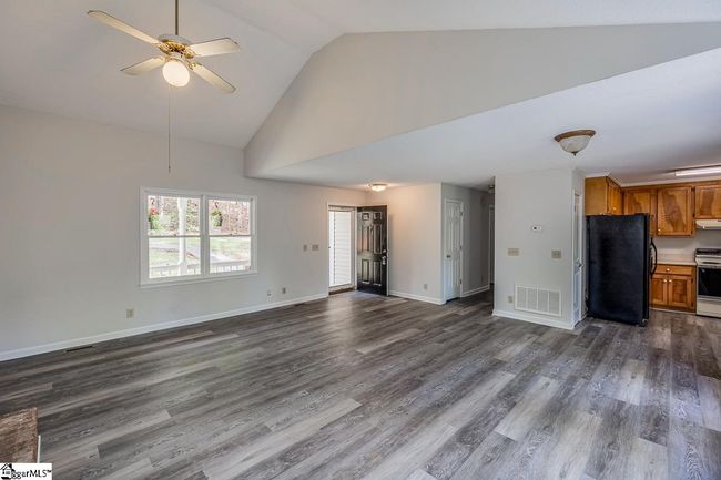 1012 Kens Pl, House other with 3 bedrooms, 2 bathrooms and null parking in Taylors SC | Image 9