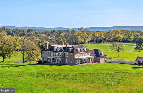 1077 Ginns Rd, BOYCE, VA, 22620-1947 | Card Image