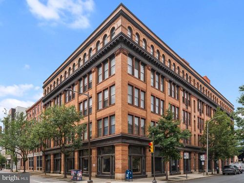 215-301 Race St, PHILADELPHIA, PA, 19106-1845 | Card Image