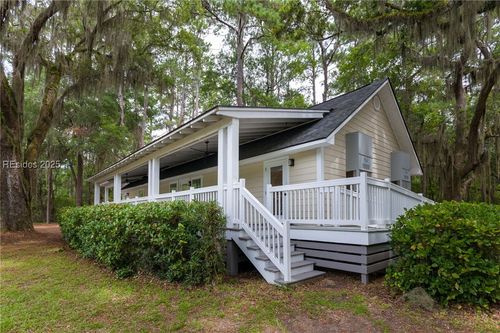 18 Sportsman Ct, Daufuskie Island, SC, 29915-9248 | Card Image