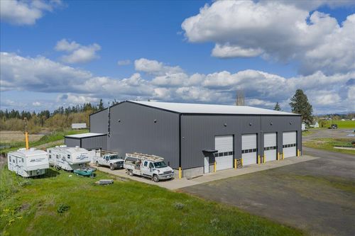 6011 Grinde Ln Ne, Silverton, OR, 97381-9657 | Card Image