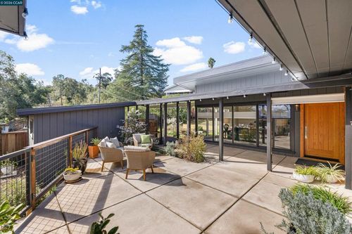 151 151 Montecito Crescent, Walnut Creek, CA, 94597 | Card Image