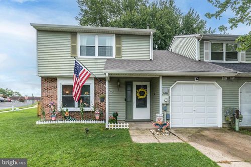 117 Calderwood Ln, MOUNT LAUREL, NJ, 08054-3305 | Card Image