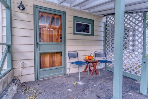 23 Greenkill Rd, Bloomington, NY, 12411-5009 | Card Image