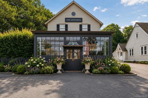 259 Westchester Ave, Pound Ridge, NY, 10576-1714 | Card Image