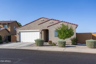 670 E Wiley Way, House other with 4 bedrooms, 2 bathrooms and null parking in Casa Grande AZ | Image 3