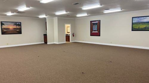 ste-200-833 Mistletoe Ln, Redding, CA, 96002-0235 | Card Image