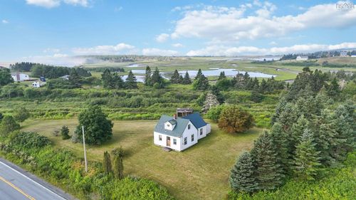 3882 Lawrencetown Rd, Lawrencetown, NS, B2Z1R1 | Card Image