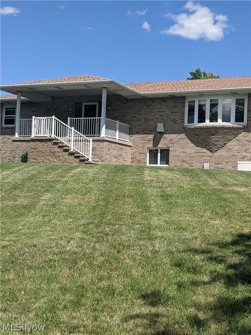 61173 Crozier Ridge Road, Bellaire, OH, 43906 | Card Image
