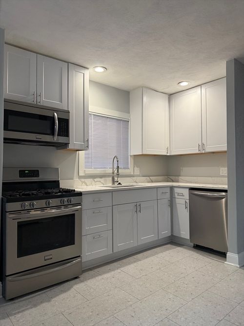 1-252 Marion, Boston, MA, 02128 | Card Image