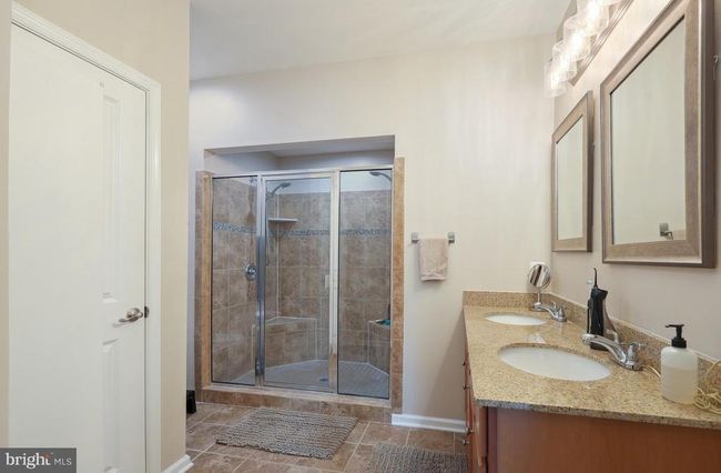 24606 Johnson Oak Ter, Townhouse with 2 bedrooms, 3 bathrooms and null parking in DULLES VA | Image 15