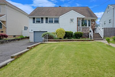 84 Isabelle Street, House other with 4 bedrooms, 2 bathrooms and null parking in Menlo Park Terrace NJ | Image 2