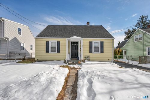 375 Ruth St, Bridgeport, CT, 06606-3361 | Card Image