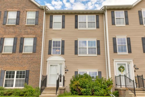 1009 Ne Kamies Ln, Ankeny, IA, 50021-6759 | Card Image
