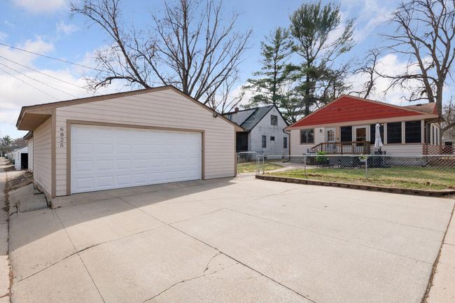 6825 Russell Ave S, House other with 2 bedrooms, 2 bathrooms and null parking in Richfield MN | Image 41