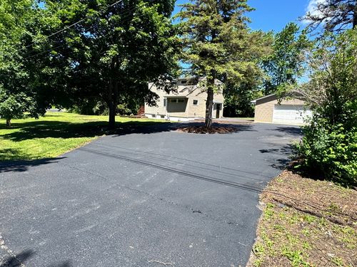 42145 N Kenosha Rd, Zion, IL, 60099-1363 | Card Image