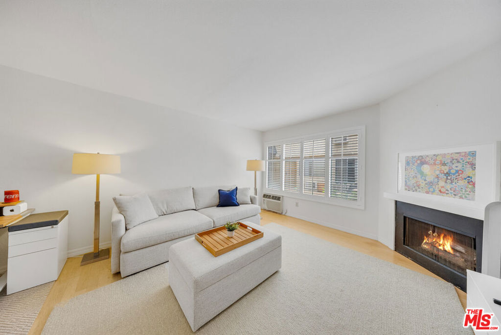 Residential in Los Angeles 3