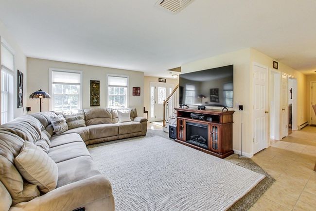 5 Partridge Trl, House other with 3 bedrooms, 3 bathrooms and 6 parking in Bridgewater MA | Image 9