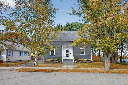 7 Allen Road, South Portland, ME, 04106 | Card Image