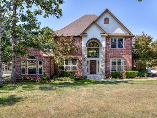 16750 Hubbard Rd, Claremore, OK, 74017-1152 | Card Image