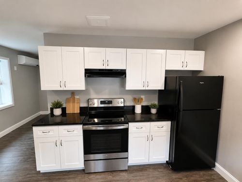 101-50 Monarch Way, Portsmouth, NH, 03801 | Card Image