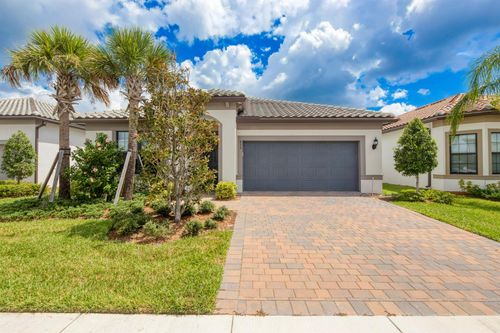 833 Se Courances Dr, Port St Lucie, FL, 34984-6686 | Card Image