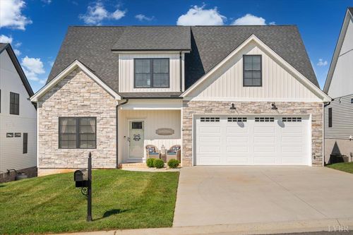 1099 Harborough Dr, Forest, VA, 24551-2477 | Card Image