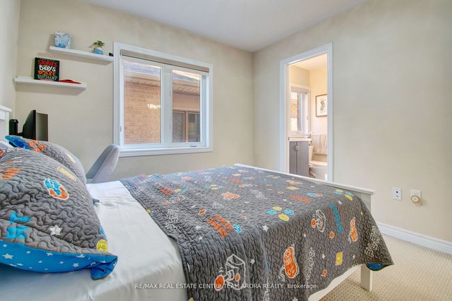 18 Fulmer Rd, House other with 6 bedrooms, 5 bathrooms and 5 parking in Brampton ON | Image 25