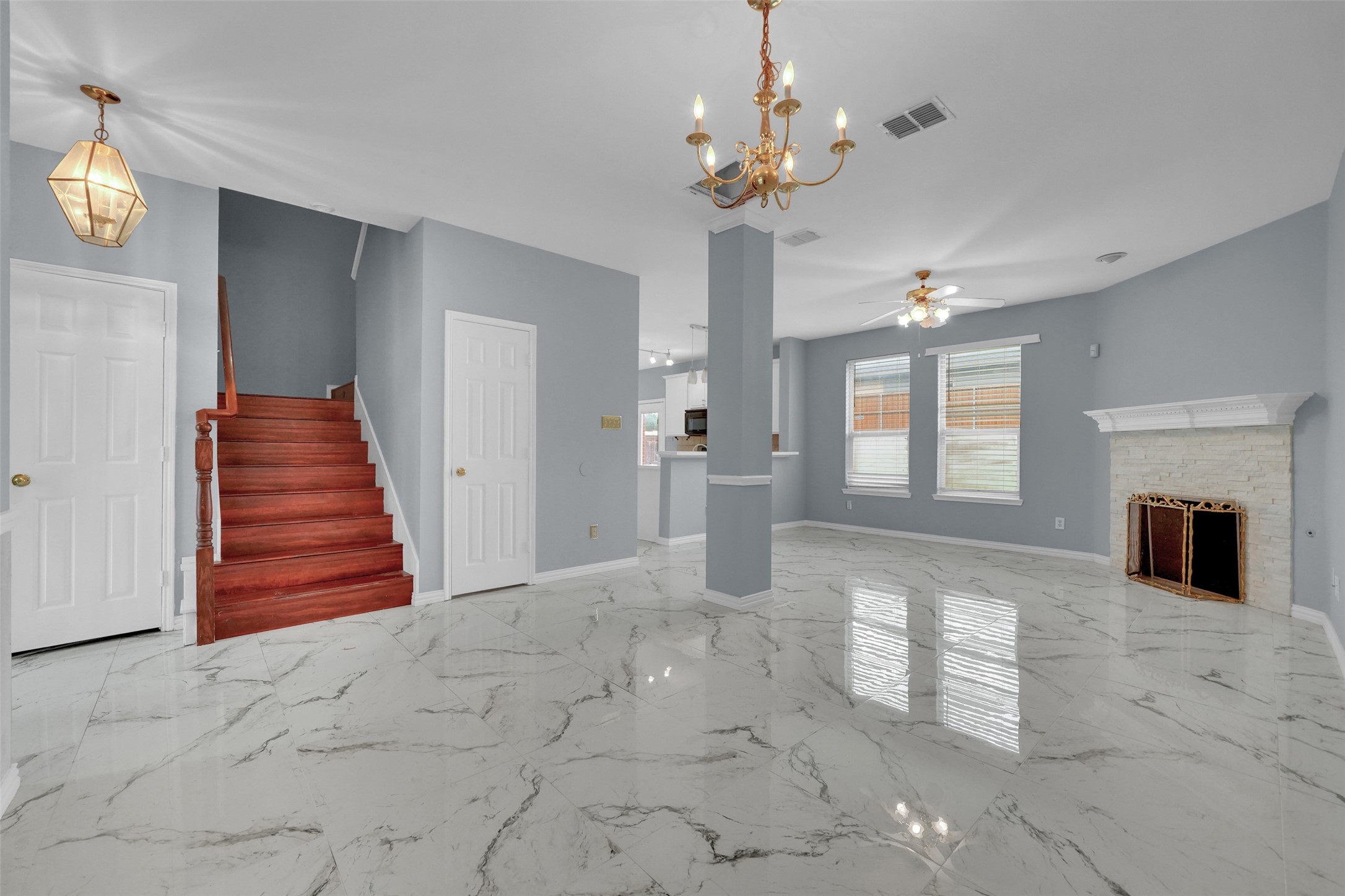 Residential Lease in Garland 5