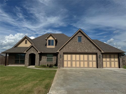 14203 N 69th East Ave, Collinsville, OK, 74021-4593 | Card Image